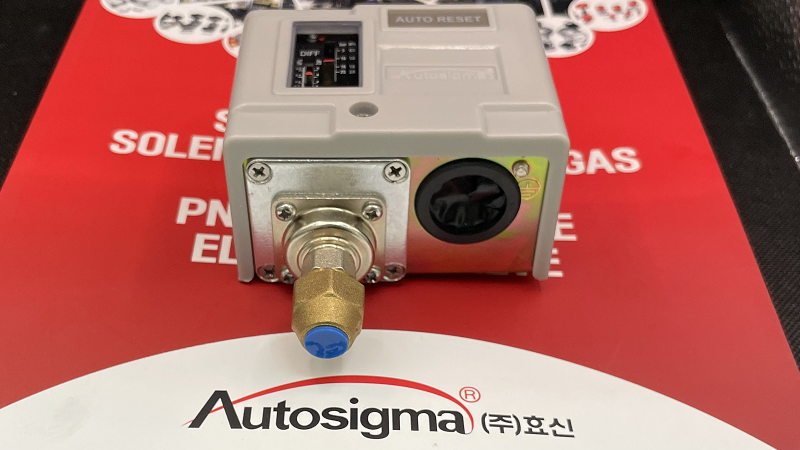 Công tắc áp suất Autosigma HS220 12 hs220